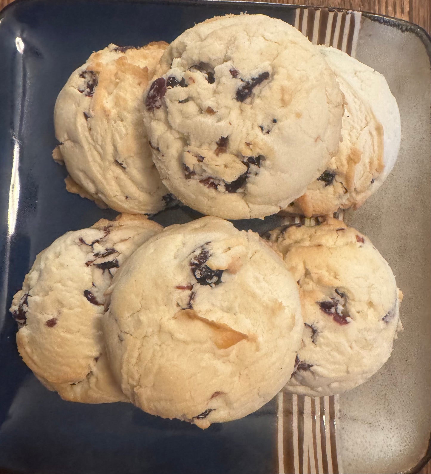 Tasty Orange Cranberry Shortbread Cookies!
