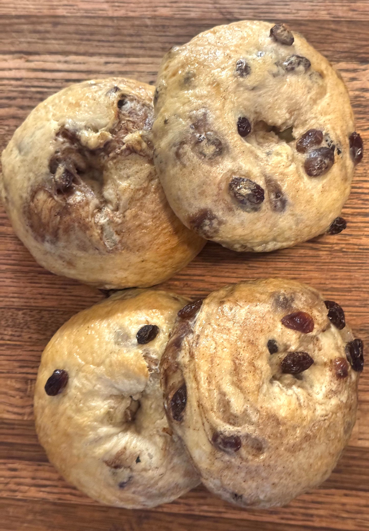 Cinnamon Raisin Bagels - 4 Count