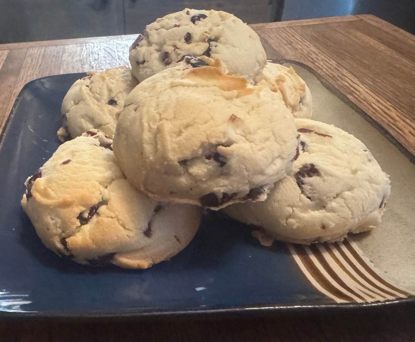 Tasty Orange Cranberry Shortbread Cookies!
