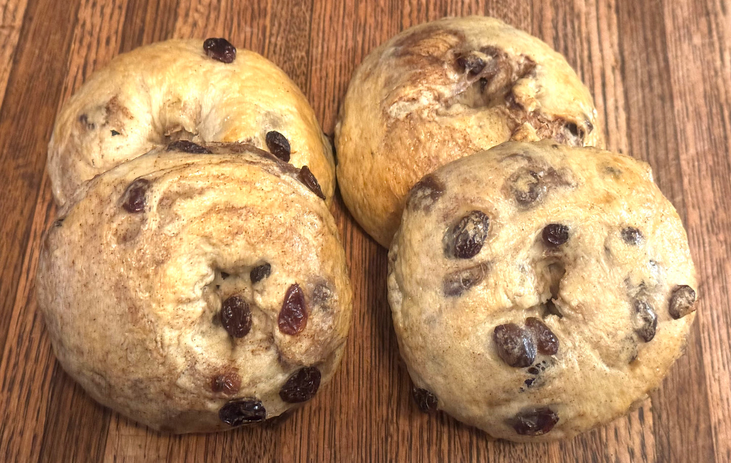 Cinnamon Raisin Bagels - 4 Count
